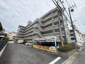 広島県広島市南区東本浦町