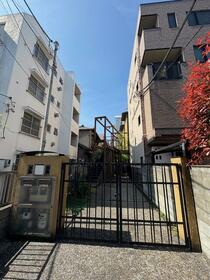 東京都文京区千石４丁目