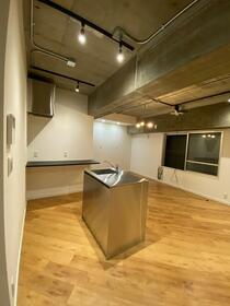 愛知県名古屋市中区丸の内３丁目