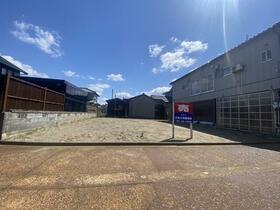 新潟県三条市嘉坪川１丁目