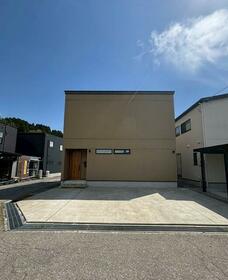 石川県白山市鶴来新町