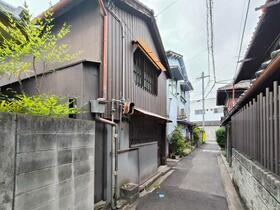 香川県坂出市本町２丁目