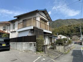広島県広島市安佐北区亀山９丁目