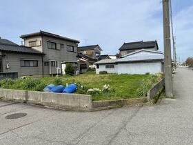 富山県射水市東明西町