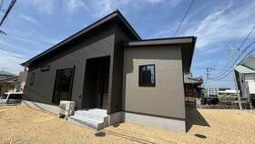 香川県丸亀市津森町