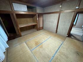 千葉県長生郡睦沢町上市場