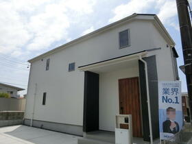 三重県鈴鹿市長太新町２丁目