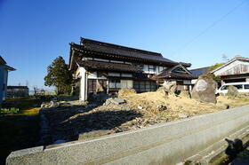 山形県鶴岡市白山字新田