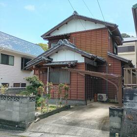 長崎県長崎市平山台１丁目