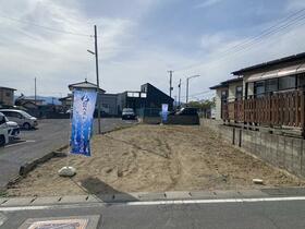 福島県郡山市富田町字池向