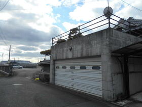 detached 奈良県大和高田市大字奥田