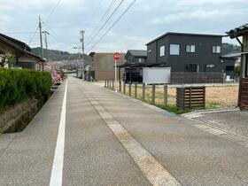 富山県小矢部市埴生