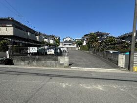 愛知県名古屋市緑区鳴丘１丁目