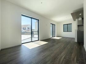 神奈川県横須賀市舟倉１丁目