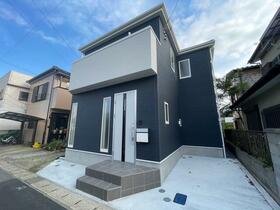 千葉県千葉市稲毛区六方町