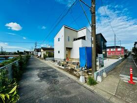 埼玉県三郷市新和４丁目