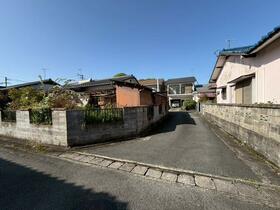 福岡県飯塚市津島