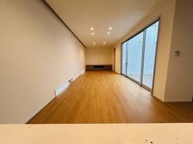 福岡県福岡市東区香椎駅東３丁目