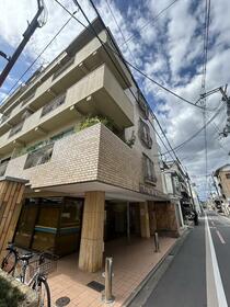 京都府京都市中京区堺町通二条上る亀屋町