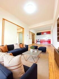 エクセレンス新守山