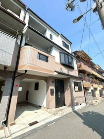 大阪府大阪市西成区聖天下２丁目