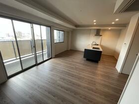 福岡県大野城市栄町３丁目