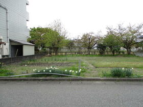 新潟県新発田市中曽根町１丁目