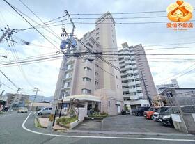 エクレール穴生