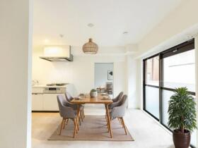 ロイヤルハイツ東綾瀬公園