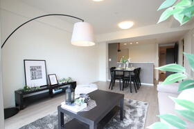 〇当社限定特典付き　クレストフォルム高幡不動サウスコート