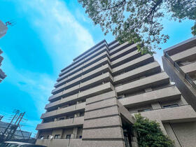 サーパス長与駅前