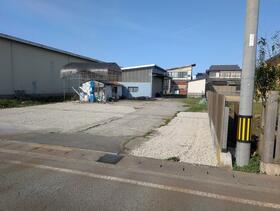 山形県西村山郡河北町谷地字真木