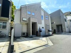 神奈川県横浜市港南区芹が谷５丁目