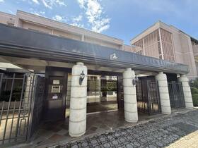 コスモリヴェール世田谷弦巻?