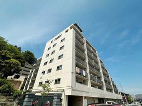 神奈川県鎌倉市岡本１丁目