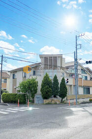 埼玉県草加市新栄１丁目