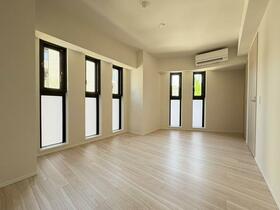 ＴＨＥ　ＰＡＲＫ　ＨＯＵＳＥ代々木大山レジデンス