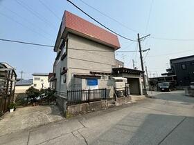 青森県青森市金沢３丁目