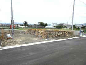 徳島県板野郡藍住町勝瑞字幸島