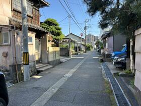 石川県金沢市彦三町１丁目