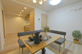 東京都東久留米市柳窪２丁目