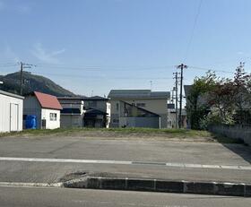 秋田県湯沢市若葉町