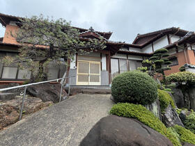 長崎県諫早市日の出町