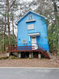 山梨県南都留郡鳴沢村−
