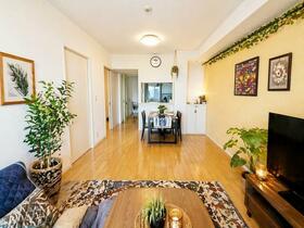 監修Ａｆｔｅｒｎｏｏｎ　Ｔｅａのデザイナーズマンション　南西向き