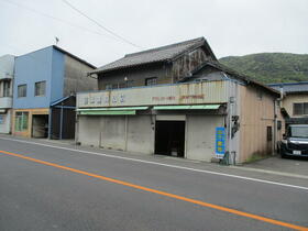 香川県坂出市府中町