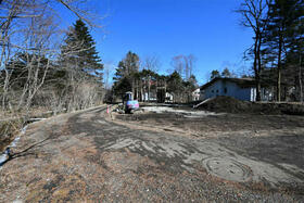 長野県北佐久郡軽井沢町大字発地