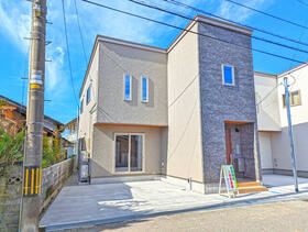 富山県富山市西長江３丁目