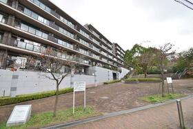 神奈川県横浜市港南区東芹が谷