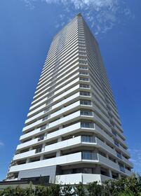 リベーラガーデンマリナタワー